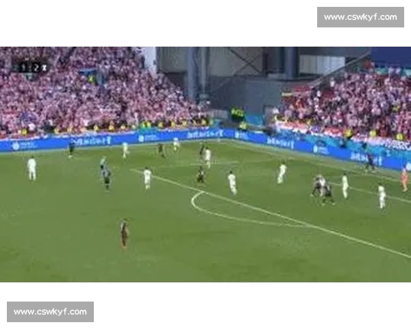 佩德里弧顶写意晃过 + 兜射破门：诺坎普沸腾的 9.8 秒